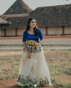 Anikha Instagram - happy vishu 🌼🌼

@rainbowmedia_photography