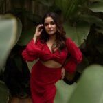 Anikha Instagram - 🌶️ @anikhasurendran Styling : @amritha_lakshmi___ @styledby_al_ Mua : @sreegeshvasan_makeupartist Costume : @episode_c_cube__ Jewellery : @kaya_online_ Location : @stay.dium
