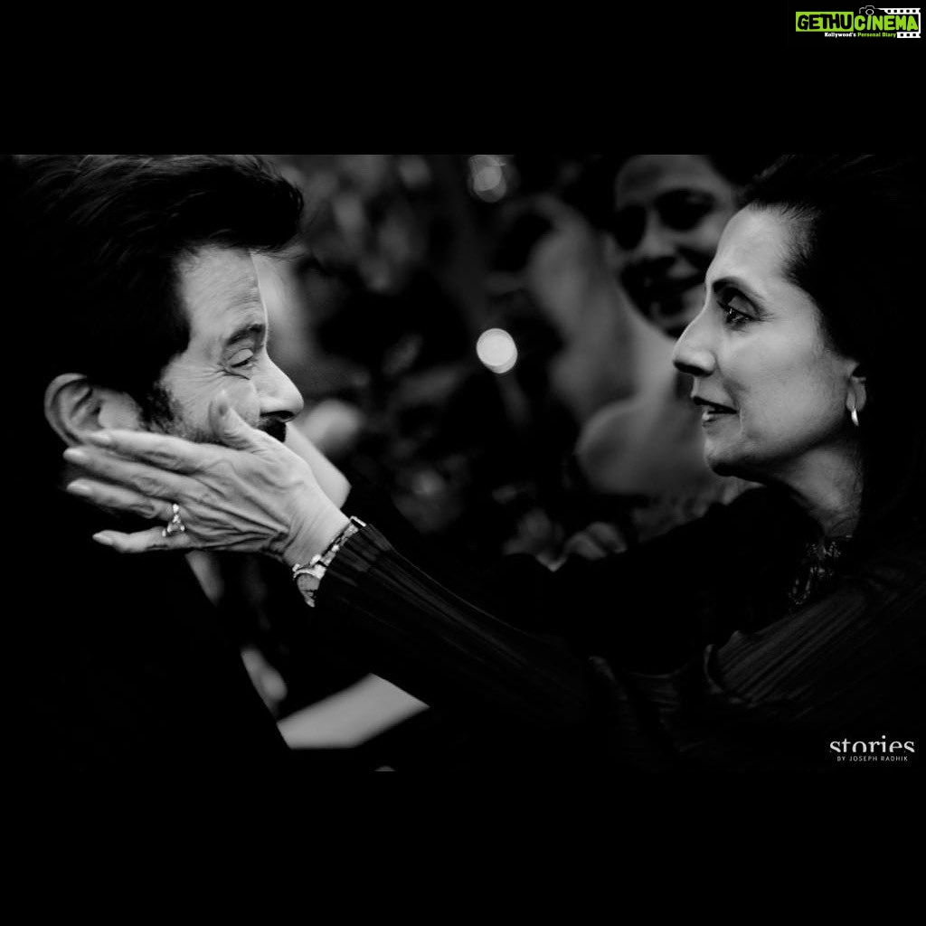 Anil Kapoor Instagram - Happy 50 years of love to us Sunita! Here's to being the leads in the most epic romance we could have ever imagined... A love story that began 50 years ago and will live on forever! I'll never understand how you managed to remain sane through 39 years of marriage and 11 years of dating me! They should write ballads about your patience and devotion! 🤣 And yet, half a decade later, one thing hasn't changed... You still take my breath away everytime you walk into a room! Happy Anniversary to my one and only, now and forever! ❤️ @kapoor.sunita