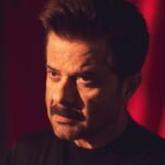 Anil Kapoor Instagram - Up close & personal 📸 : @sheldon.santos Stylist: @kshitijkankaria @saloniparekh__ Makeup Artist: @deepakchauhanartist Hairstylist: @raskarjaipal @whynot_byzeeba Mumbai - मुंबई