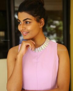 Anisha Ambrose Instagram - Happy easter 🐣
.
.
.
FOLLOW..@anishaambrose_official .
.
.
#anishadieheardfan #anishaambrose #anishafanpage #anishafanclub #anishaambrose_official #kajalagarwal #samantharuthprabhu #tamannahbhatia #rashikanna #sruthihassan #rakulpreetsingh #tollywoodactress #goodmorning #sunshine #sunburn #summervibes #tollywoodactress #telugucinema #vizag #home #selenagomez #selfie #justinbieber #likeforlikes #followforfollowback  #like4likes #likeforlike #follow4followback #followｍe #fanpage