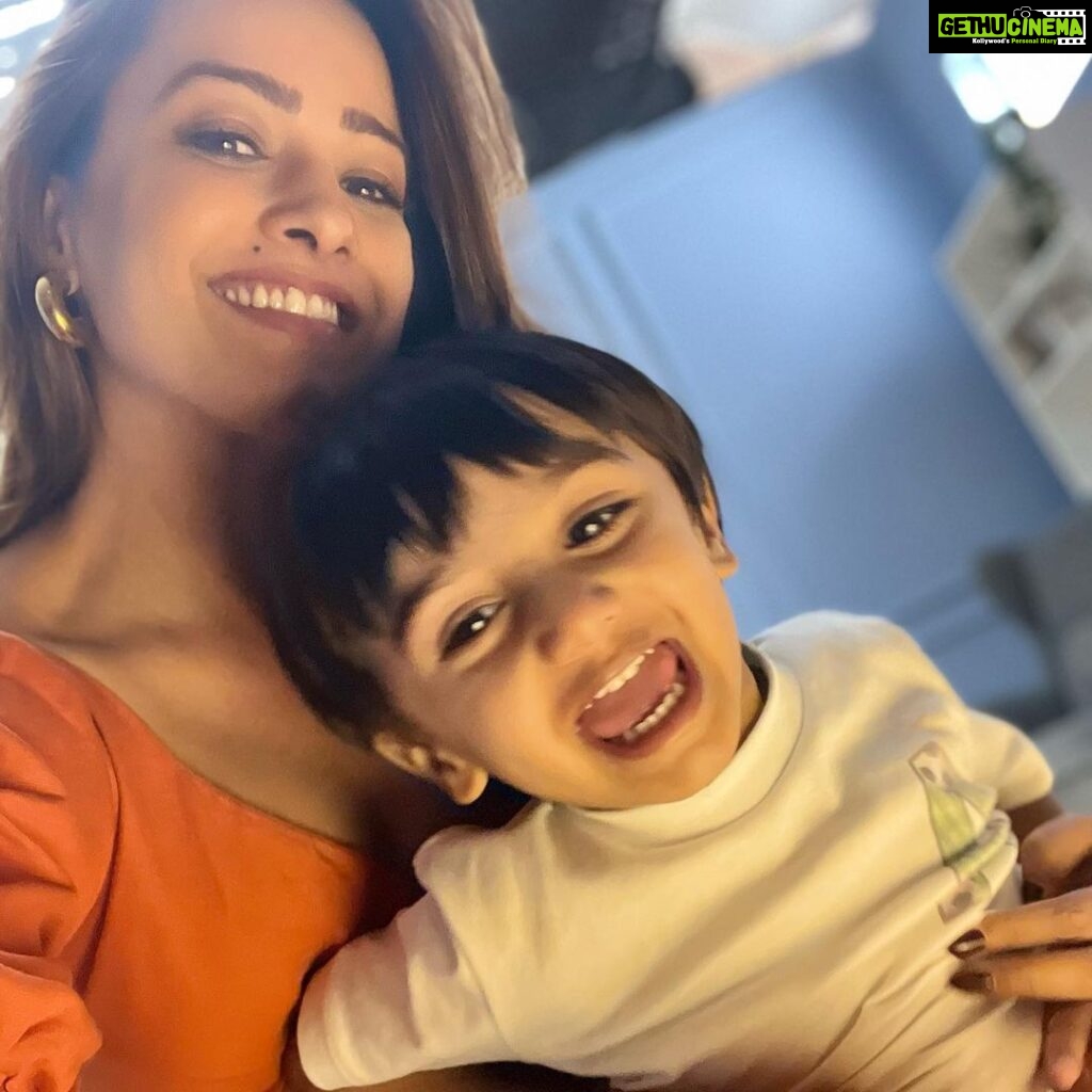 Anita Hassanandani Instagram - 💓