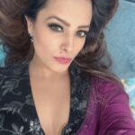 Anita Hassanandani Instagram - 💜