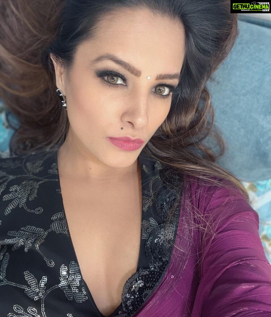 Anita Hassanandani Instagram - 💜