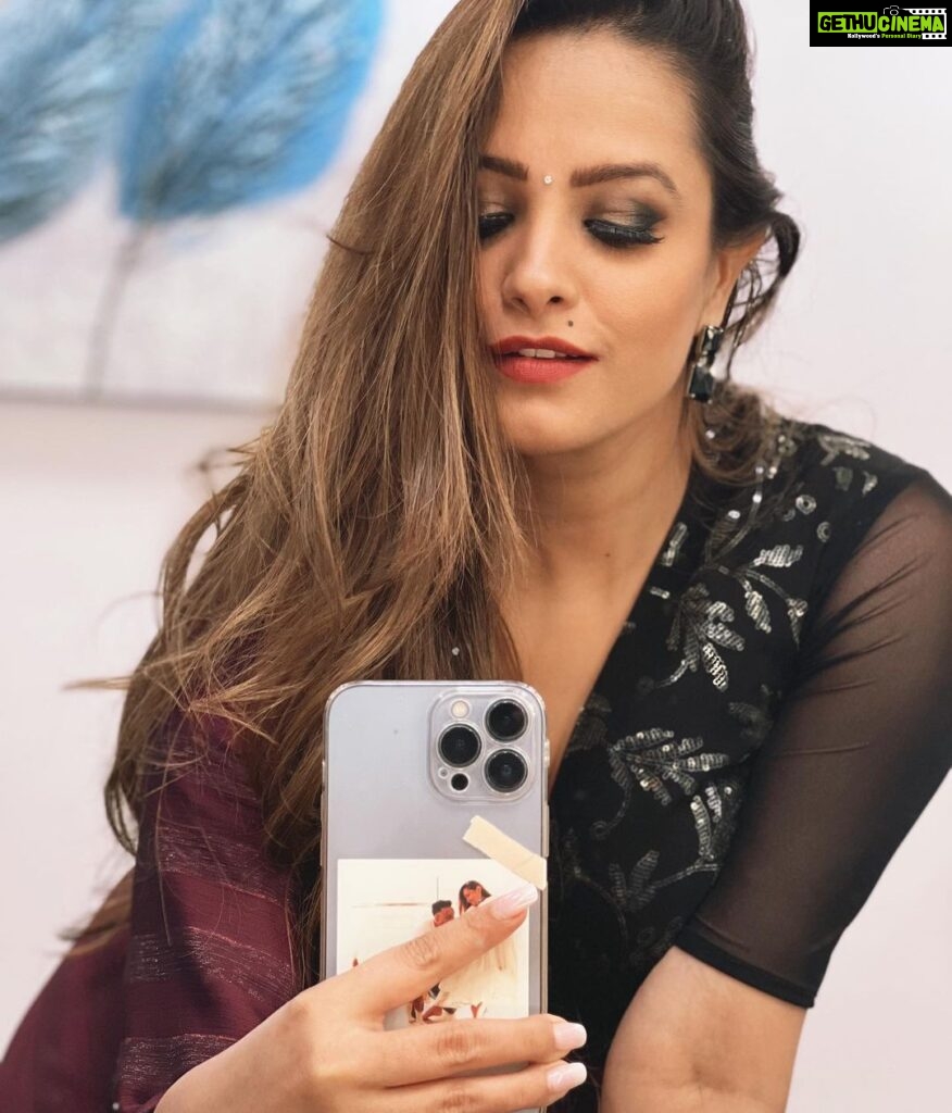 Anita Hassanandani Instagram - 💜
