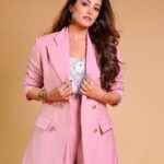 Anita Hassanandani Instagram – 🌸
@natashaabothra 
📸 @mirajverma_photography