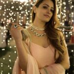 Anita Hassanandani Instagram - 🌸 @houseofjskjewels @ahiclothing