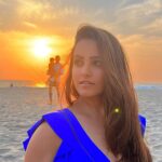 Anita Hassanandani Instagram - 🏖️ Wearing @angelcroshet_swimwear @dinky_nirh Swipe ➡️ to see the best pic of my handsome hubby 😂