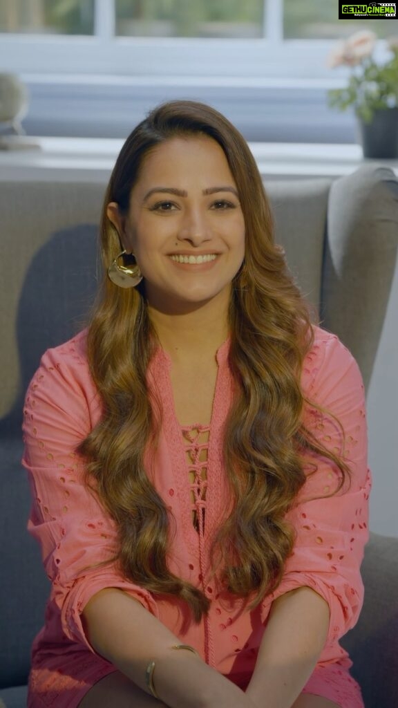 Anita Hassanandani Instagram - For me , choosing my spotlight moment was difficult but this is one memory that still makes my heart skip a beat. This is my #SpotlightMoment. What about #YourSpotlightMoment?​ Share your special memory with @vivo_india and me! ​ Was it when you excelled at your job, or was it when you had a newfound love for someone?​ Share your entries now, and describe your moment in the caption:​ - Post a picture or a video of #YourSpotlightMoment on your handle and describe your unique moment in the caption ​ - Tag @vivo_india ​ - Use the hashtags #vivoV27Pro and #YourSpotlightMoment ​ Stand a chance to be one of the 5 winners to grab an exclusive shopping voucher worth Rs 2000!​ #YourSpotlightMoment #vivoV27Pro #delighteverymoment