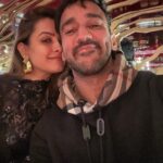 Anita Hassanandani Instagram – 2 years of Aaruuu and finally romance is back! 
How many moms feel me ? 
#HappyVDay!
