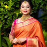Anitha Sampath Instagram - Saree @nakshatrasilksaree Make-up @aarthy_hairandmakeup Hairstyle @shalini_hairartist Jewellery @chennai_jazz Blouse @ve_kay_boutique Place @elementsoneastcoast Photography @shades_of_vijay Saree pleat @pleats_drapes