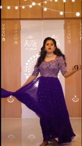 Anitha Sampath Instagram - Any Velerika fans?😍
Reviving the 90s kids golden songs😍
தேவா என்னும் தேவதை💕

Wearing the beautiful costumes from 
@deepoo_designers ✅

Concept direction 
@official_anithasampath 
@itsme_pg 
Makeup @makeupby_rinu 
Cam @kavin_jeyaraj

.
.

.

.
#anithasampathreels #asr #trendingreels #trending #trendingsongs #anithasampath #anithasambath #biggbossanithasampath #anithasampathbiggboss #biggbosshindi #model #vijaytv #transitionvideo #transition #bbjodigal #trendingvideos #trendingvideo  #biggbosstamil #biggboss6 #biggboss16 #suntv #vijaytelevision #vijatvserial #transitionreels #transitionvideo #chennaimakeupartist #bridalmakeup #kadhalkotai