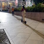 Anitha Sampath Instagram - Ada iruyaa.. therinja u turn adika matena moment. 😅 @itsme_pg Evlo sallunu uturn eduthen pathingala.elam en hard work dhan karanam💁🏻‍♀️ Video dump - twintower #malaysia #anithasampath Malaysia Twin Tower