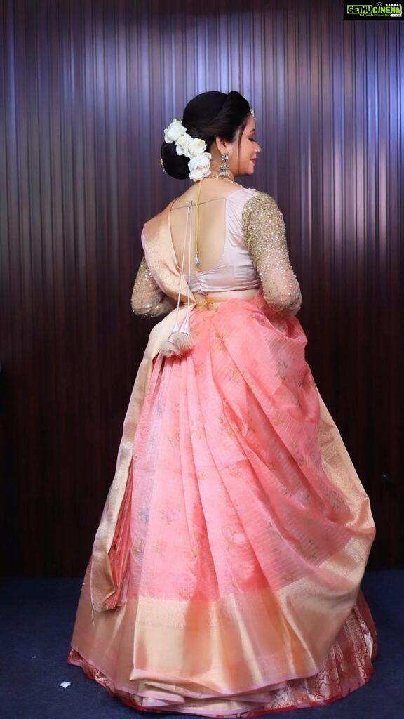 Anitha Sampath Instagram - Model mode for the masterclass of @rekha_.makeupartist #anithasampath #masterclass #bridalmodel #bridalmakeup #bridalmakeupartist #chennaimakeupartist