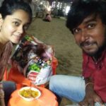 Anitha Sampath Instagram - என் கண்ணுகுட்டி, என் முயலு இனிய பிறந்தநாள் வாழ்த்துக்கள். ரொம்ப ரொம்ப talent ஆனா பொண்னு memory power ஜாஸ்தி, பயங்கர will power எதையும் ரொம்ப easy ஆ கத்துக்கக்கூடிய ஆள். இந்த இடத்துக்கு இந்த நிலைமைக்கு வந்ததுக்கு அவளோட முழு உழைப்பு மட்டும் தா காரணம். கடினமான உழைப்பாளி 24hrs ல 20hrs ஒர்க் பண்ண சொன்ன கூட பண்ண கூடிய ஆள். காசு விஷயத்துல ரொம்ப சிக்கனம் அவுளுக்காக 1ரூபா செலவு பண்ணனும்னா கூட ரொம்ப யோசிப்பா. மத்தவங்களுக்காக எப்ப வேணா எவ்ளோ வேணா செலவு பண்ணுவா. கிடைக்கிற சின்ன சின்ன opportunityஆ கூட விடக்கூடாதுனு ரொம்ப உழைப்பா.பாத்த முதல் நாள்ல இருந்து இப்ப வரைக்கும் என்ன impress பண்ணிகிட்டே தா இருக்கா. இப்படி அவளை பத்தி பேச சொன்ன பேசிட்டு போலாம். அவுளோ புடிக்கும் அந்த பன்னிகுட்டிய. இனிய இனிய பிறந்தநாள் வாழ்த்துக்கள் பட்டு இந்த வருடம் ரொம்ப சிறப்ப அமையும் நீ ஆசை பட்டதெல்லாம் நடக்கும்.மனமார்ந்த வாழ்த்துக்கள்😍💐🎉🥰🥳