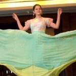 Anitha Sampath Instagram - Cant stop playing with this flowy skirt😍 thanks for the beautiful costume @deepoo_designers . Wonderfully captured by @iglowstudioz Host mode🎤 at the event of studio7 at @itcgrandchola