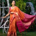 Anitha Sampath Instagram - Saree @nakshatrasilksaree Make-up @aarthy_hairandmakeup Hairstyle @shalini_hairartist Jewellery @chennai_jazz Blouse @ve_kay_boutique Place @elementsoneastcoast Photography @shades_of_vijay Saree pleat @pleats_drapes