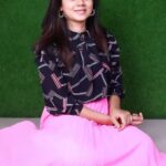 Anitha Sampath Instagram - London Academy Certification & Examination Board Accreditation Certificate Awarded to Angels blush Bridal Studio & Academy Makeup Institute Chennai Onscreen @official_anithasampath Makeup and Hairstyling @lavanyaeuginebridalmakeup Costume and Jewellery @ravikkai_selai Become a successful makeup artist. Sign up and get a head start on your makeup career. Angels blush Academy is your Top destination. Next batch May 12th to May 28th Classes and Bridal Registration ☎️ 9962747474 Angels Blush brings you an extensive 16 Days Bridal Makeup Bridal Masterclass. In this class, you will learn the A-Z of bridal makeup from prepping the skin to having a flawless finish and not just the skin you will also learn about Nail art, hairstyling, Mehendi and flower arrangements from the pioneers. This class is perfect for anyone who wants to become a makeup artist or a professional in the industry. Need More Details... keep reading The course includes the following- 1. Prepping the Skin 2. Types of Brushes and its uses 3. Understanding Client's skin and their requirements 4. Product knowledge 5. Choosing Right foundation 6. Lens & Lashes Application 7. Personal Grooming 8. Eyebrow filling and shaping 9. Different eyeshadows and Eyeliner application Techniques 10. Contouring Techniques 11. Glitters and pigments application 12. Live Demo 13. HD Makeup 14. Water proof 15. Transfer proof 16. Airbrush 17. Hands On practice HAIRSTYLING: •Product Knowledge •Understanding the hair texture •Hair sectioning and parting •Blow dry setting •Back combing techniques •Voluminous hair using stuffing •Crimping •South Indian Jadai •Hair Extensions technique •Types Of Curls •Messy bun •Messy braids •Bridal Hair Styles •Reception Hairdo •Fixing Maang tikka Saree Draping - more than 10 styles Hair Do- more than 15 styles, Makeup looks 10 Products for practice and Expert Mentorship by Lavanya Eugine Enrol Soon! Only Few Slots Left 😇 Contact Us for More Details 9962747474 . . . . . . #chennaimasterclass #angelsblushbridalmakeupmasterclass #masterclassformakeup #makeupmasterclass #wedmegood #makeupjunkie #makeupismypassion #certifiedmakeupartists #muachennai #chennaumakeupartists