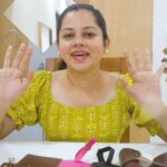 Anitha Sampath Instagram - @dishum_giftings ✅😇😇 Do check their page out for 100+ customised gifts speed delivery Free shipping 1lakh+ customer reviews #anithasampath #dishum_giftings #tamil #Whatsapp_status_video #lovelybeatss #whatsappstatusvideo #boollywoodstatus #statusloverofficial @mushroom_studios_#whatsappstatus #statussongs #whatsupstatus #kadhalan #tamil #editors