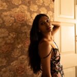 Anjali Patil Instagram - rem·​i·​nis·​cence - the process or practice of thinking or telling about past experiences @sssawaniii @serial_blender @style.jpg_