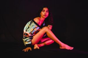 Anjali Patil Instagram - movement of love * dance 

Camera 📸 @ruhaankhanportraits 
Makeup 💄 @mua_angel.20