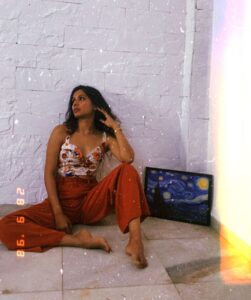 Anjali Patil Instagram - Day Dreaming Van Gogh/ Vanga 

📸 @na_zia_khan