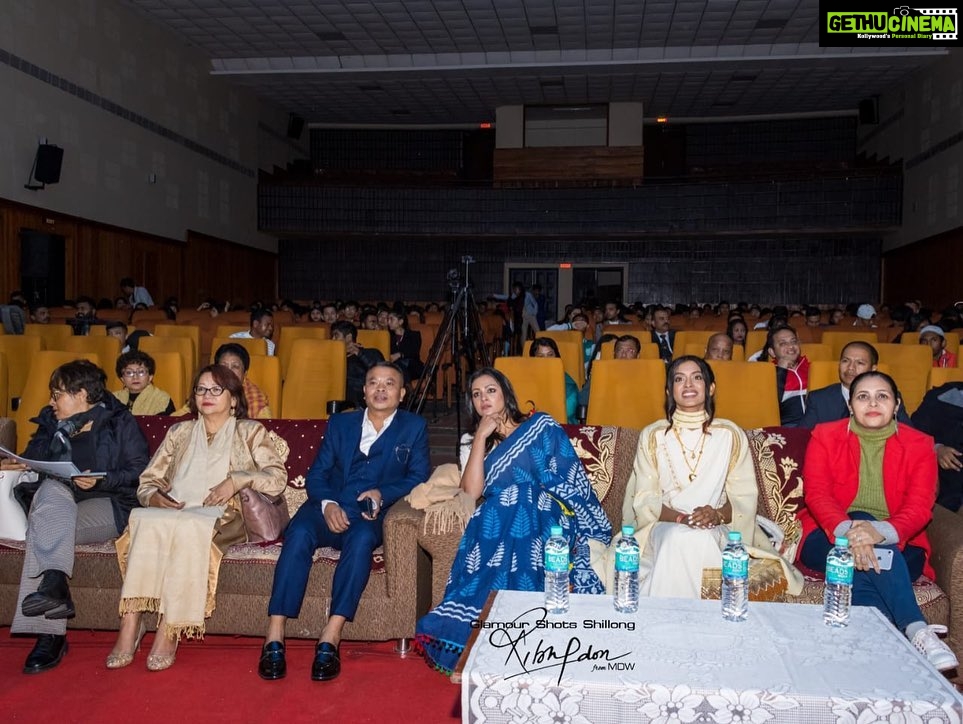 Anjali Patil Instagram - Meghalaya International Film Festival @meghiff closing ceremony was full of hope and inspiration to nurture the cinema culture in the society. Thank you Meghalaya Government for this wonderful beginning! #meghalayagovernment #meghiff #meghalayafilmmakersassociation Shillong, Meghalaya, India.
