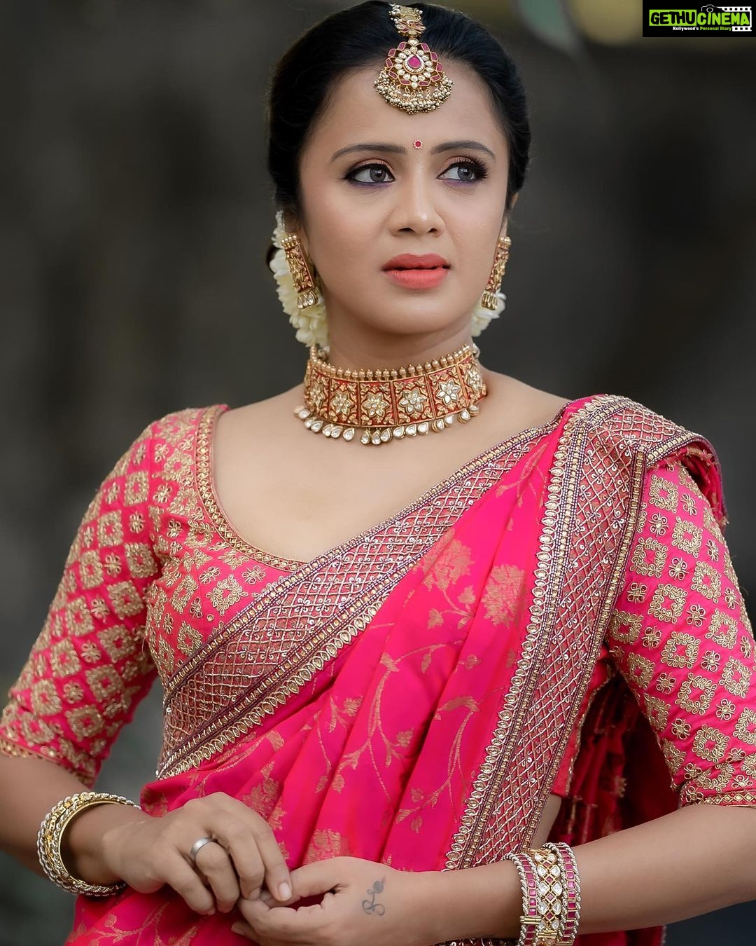 Anjana Rangan Instagram - When you are a part of #ps2 #ponniyinselvan grandeur, you cant stop with just one picture or one post! More to come! 🙈💕💖 Outfit @studio149 💕 Photography : @camerasenthil✨ Makeup : @ashmakeupandhairdo ❤️ Jewellery : @bronzerbridaljewellery Thank you @lyca_productions as always for the oppurtunity❤️ @charanvfx1 And thank u @madrastalkies ❤️