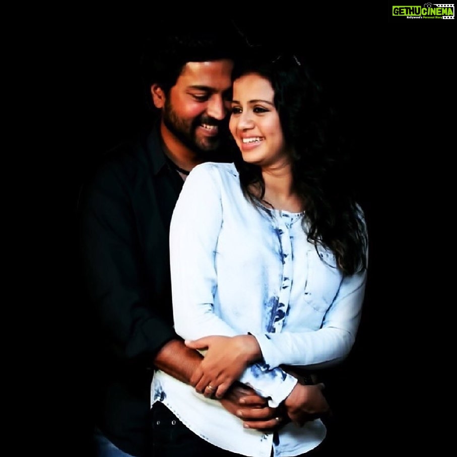 Anjana Rangan Instagram - Fell in love with his peformance in #kayal and fell in love with the Man himself! My first Photoshoot with the Hero after our engagement announcement for one of our inteviews together ! Celebrating ..Almost 7 years of meeting this Face and #8yearsofKayal! ❤️❤️❤️ @moulistic 😘 cant wait for the world to see how much u have got in store to amaze them! 2023 is yours. I love you. ❤️