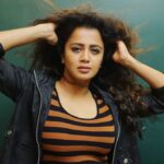Anjana Rangan Instagram - Raw and Real 🍂🖤 📸 : @padambyveni