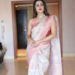 Anjana Rangan Instagram - For #ps2 coimbatore event #cholatour #cholasarecoming Photography : @arunprasath_photography Jewellery : @theamethyststore Saree : @kanakadharadrapes Blouse : @magicbyjeeni