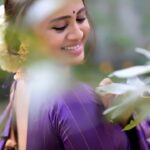 Anjana Rangan Instagram - இனிய தமிழ் புத்தாண்டு நல்வாழ்த்துகள்! 💜✨ Blouse : @magicbyjeeni Video : @_niki_photographyy