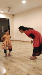 Anju Aravind Instagram - My little student suneiri❤❤ Such an adorable girl❤