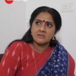 Anju Aravind Instagram – Sudhamani Supera | June 12 Onwards | Mon – Sat | 6.30 PM | Zee Keralam

പറയാനുള്ളത് ആരുടെ മുന്നിലായാലും സുധാമണി പറയും … വരുന്നു  ഇതുവരെ കാണാത്ത വേറെ ലെവൽ ഒരമ്മ …

മറക്കാതെ കാണുക സുധാമണി സൂപ്പറാ ജൂൺ 12 മുതൽ തിങ്കൾ മുതൽ ശനി വരെ വൈകുന്നേരം 6.30 ന് നമ്മുടെ സ്വന്തം സീ കേരളം ചാനലിൽ 

#ZeeKeralam #NeithedukkamJeevithaVismayangal  #ZeeKeralamHD #ZeeKeralamOnMyTV #NewLaunchOnZk
#SudhamaniSupera #SudhamaniSuperaonZeeKeralam #SudhamaniSuperaonZK #SSonZK

Watch Anytime, Anywhere on ZEE5 – https://zee5.onelink.me/RlQq/fmalDownloadZEE5App