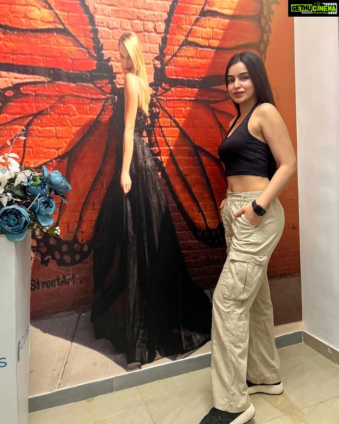 Ankitta Sharma Instagram - angel energy but add a little devil.