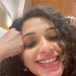 Ann Augustine Instagram - Misty Mountain Hop! #mountains #mountaindogs #clearsky #clearstream #maya #myheart #homeawayfromhome #travel #mountainlife #curls #jewelleryaddict #freezing #earlymornings #coffeaddict #momos #sweaterweather #latenight #longdrive #magichour #artlover