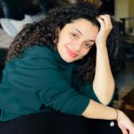 Ann Augustine Instagram - Grey skies Lazy sun through green Smile. Just smile. #greyskies#green#rainydays#ootd#forestgreen#vintagegold#silver#silverlove#jewelleryaddict#curls#curlyhair#coffeelover#artlover
