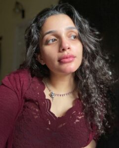 Ann Augustine Instagram - Tied up… let loose…straighten? Maybe not… help me decide! 

#favcolor#randomclick#photodump#magichour#neckpiece#jewelleryaddict#silverlove#curls#curlyhair#coffeelover#staysafe#artlover