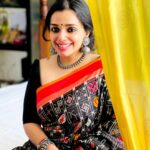 Ann Augustine Instagram - ❤️ @potpourri_studio 📸 @g3vinod #saree#sareelove#potpurri#curls#curlyhair#silver#jewelleryaddict#everythingisart#shoots#coffeelover#artlover