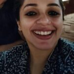 Ann Augustine Instagram - Let’s take the rollercoaster of a year that was 2020, take all that pent up energy and dive headlong into the next one!! Wish you all a Cracker Jack of a new year ahead! 🧡 #Happy2021