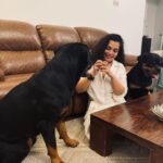 Ann Augustine Instagram - ❤️❤️ #myfavourite #bestie #lifelines #adoptdontshop #rottweiler #rottiesofinstagram #oza&zazu #coffeaddict #home #tribaljewellery #artlover