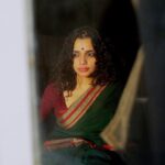 Ann Augustine Instagram - 🌶 📸 @clintsoman #random#saree#curls#jewelleryaddict#silverlove#curlyhair#home#magichour#coffeeaddict#artlover