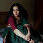 Ann Augustine Instagram - 🌶 📸 @clintsoman #random#home#saree#bestphotographer#coffeeaddict#silverlover#jewelleryaddict#curls#curlyhair#magichour#tattoo#artlover