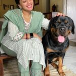 Ann Augustine Instagram - Mine ❤️ #mine#me&mine#oza#dogsofinstagram#rottweiler#dogsarefamily#adopt#adoptdontshop#family#dogsarethebest#unconditionallove#indie#curls#curlyhair#coffeelover#jewelleryaddict#artlover