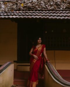 Anna Ben Instagram - Illam corners 🌺
 📷 @aishwaryashok