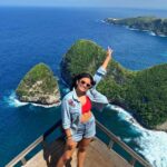 Anna Ben Instagram - The happiest blue ❤️ Kelingking Beach Nusa Penida