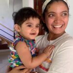 Anna Ben Instagram – Love this Chitta life ❤️ thousand kisses to my little sunflower…. Thank you for making this little human @shanita_robinson_  @domniikgeorge