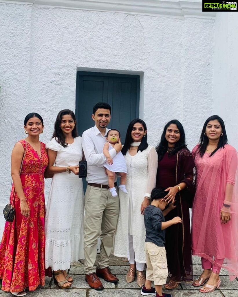 Anna Ben Instagram - Serha’s baptism day ❤️ A very happy Chitta and gang ☀️