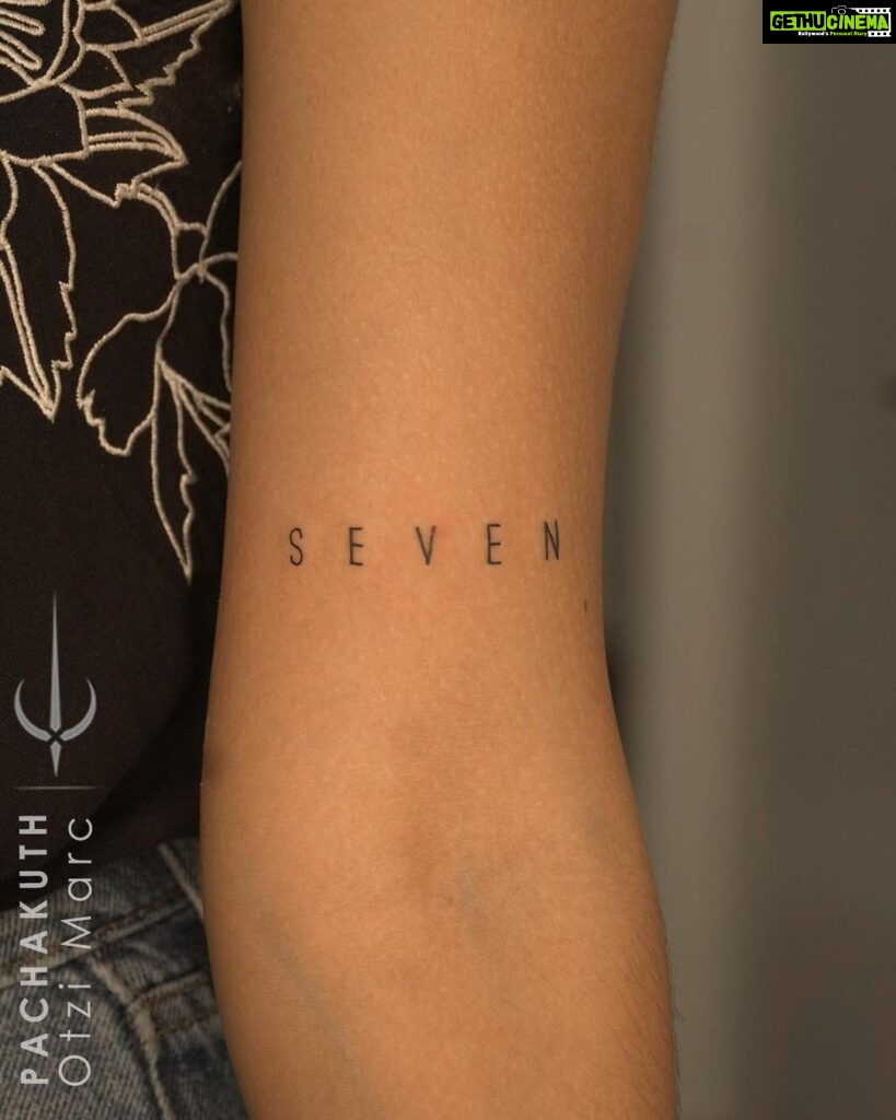 Anna Ben Instagram - In house @benanna_love and @plingooo for their matching Tattoo - ( Seven ) 🌸🤘 Tattoo by : @eric__edward and @otzi_marc @pachakuth 📸 : @mattewsjoy #pachakuth #pachakuthkochi #tattoo #matchingtattoo Kochi, India