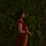 Anna Ben Instagram – All the pieces borrowed/ shared🌺
from my Amma sister and friend Photos taken by a wonderful lady @aishwaryashok
Can’t help but think of all the wonderful women behind these photos. ❤️
